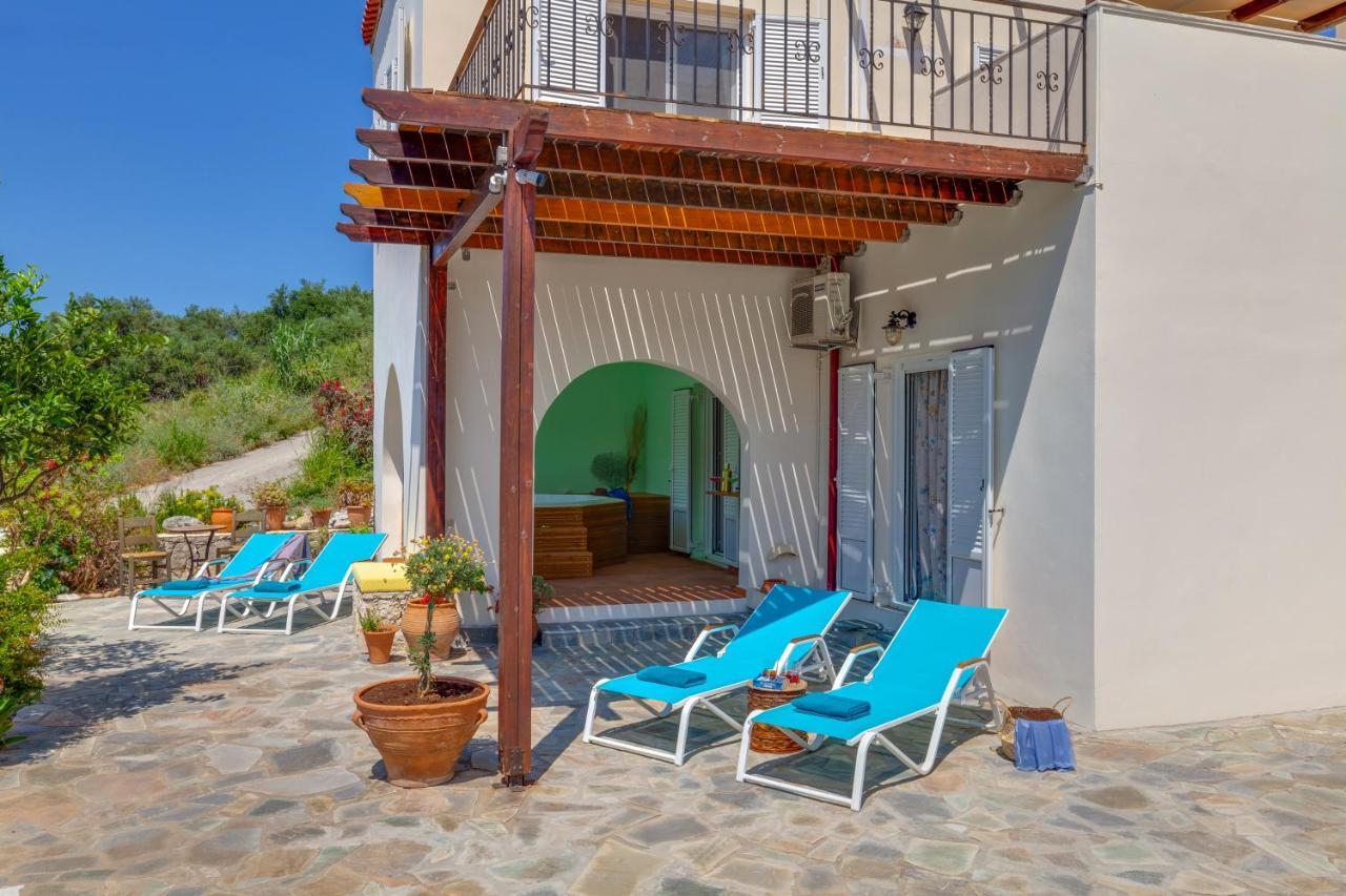 Villa Kallisti - Artemis Kavallos  Luaran gambar
